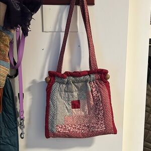 Patchwork Quilted Tote Bag - Red and Gray floral